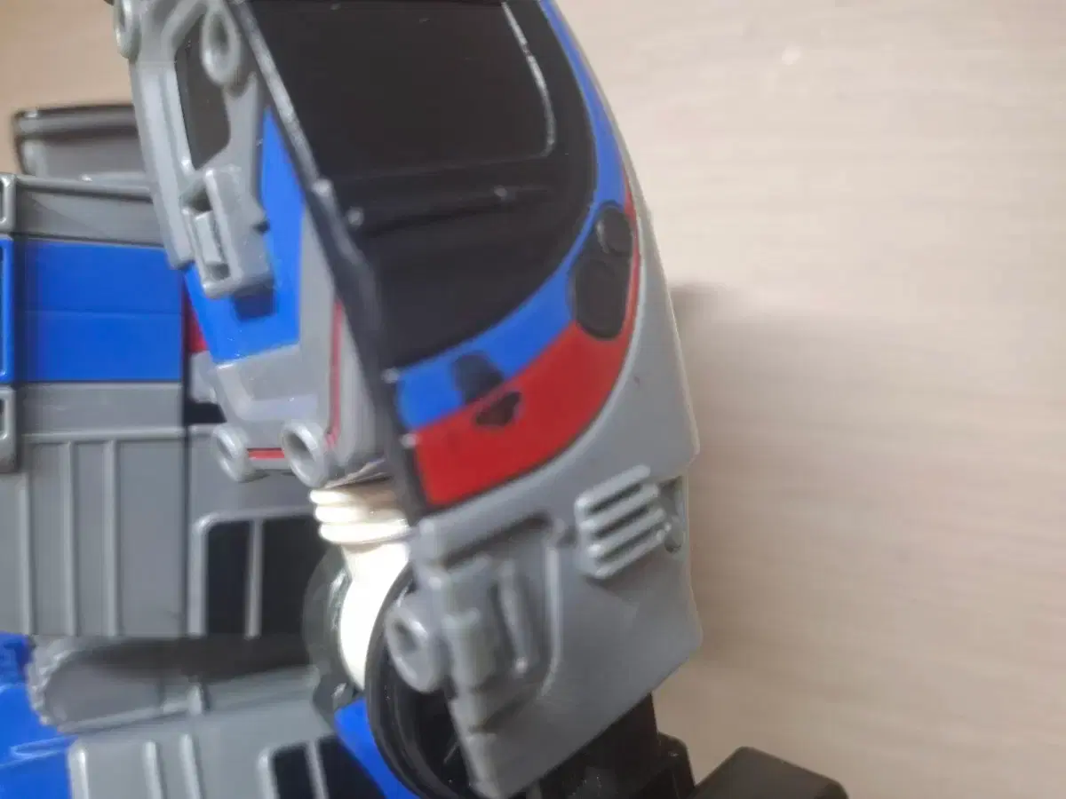 thumbnail-5